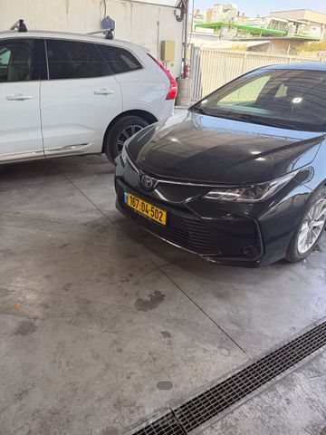 מודעת רכב טויוטה קורולה