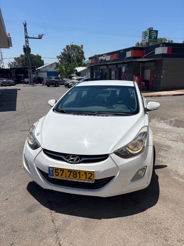יונדאי I35