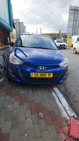 יונדאי i20