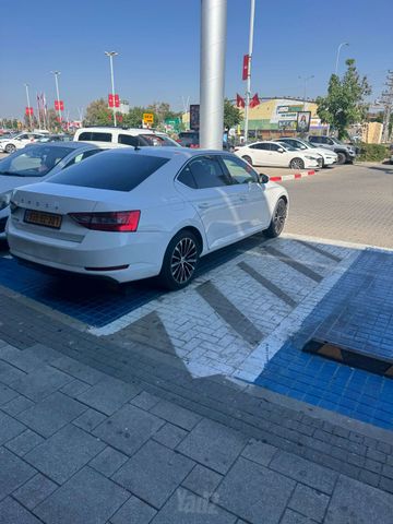 סקודה סופרב