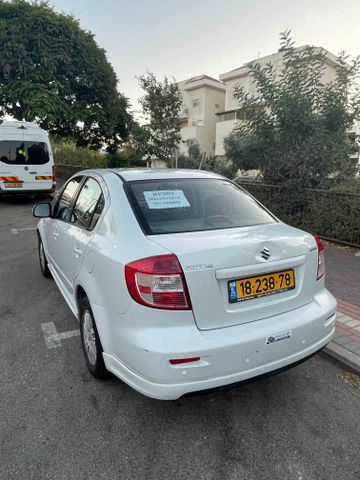 סוזוקי SX4