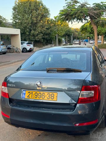 סקודה אוקטביה