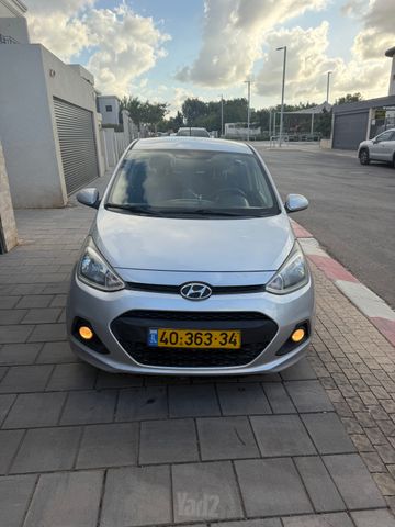 יונדאי i10