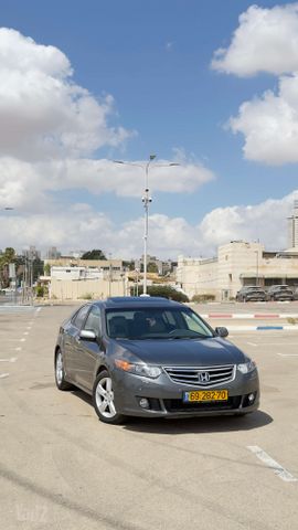 מודעת רכב הונדה אקורד