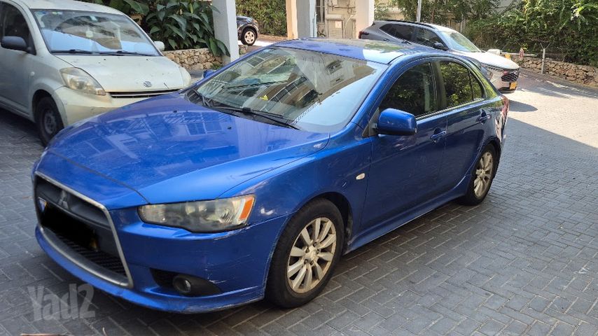 מודעת רכב מיצובישי לנסר