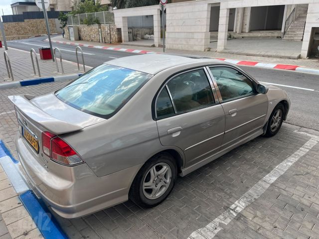 הונדה סיוויק
