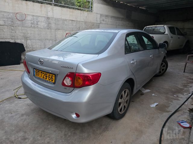 טויוטה קורולה
