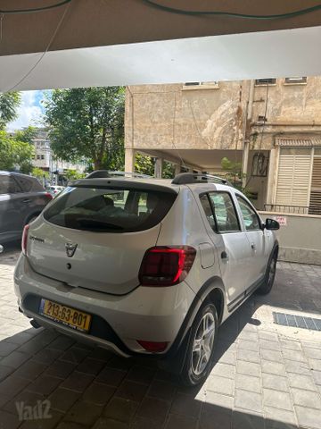 דאצ'יה סנדרו
