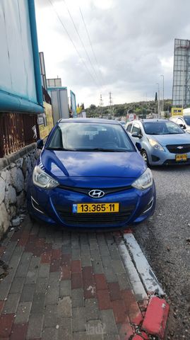 יונדאי i20