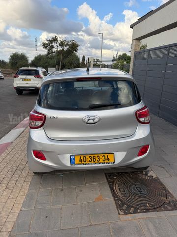 יונדאי i10