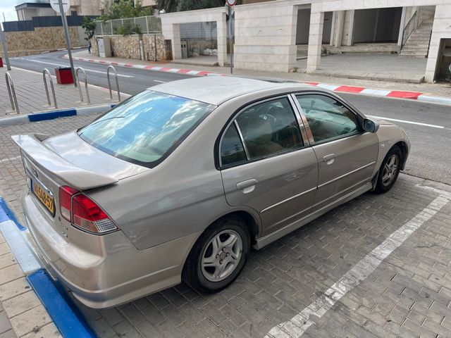 הונדה סיוויק