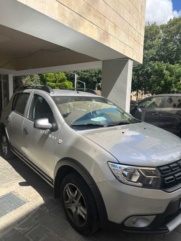 דאצ'יה סנדרו