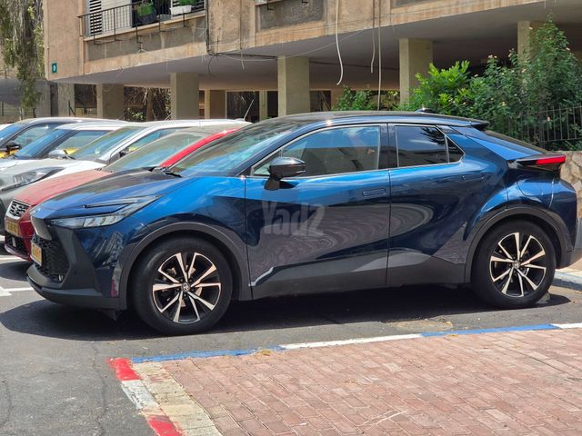 טויוטה C-HR