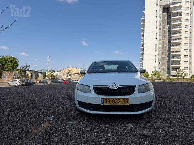 סקודה אוקטביה