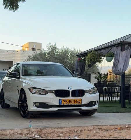 מודעת רכב ב מ וו סדרה 3