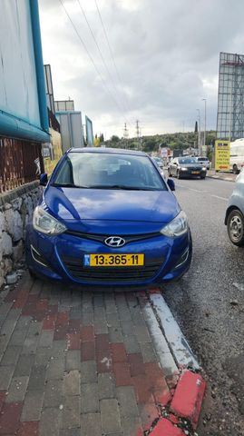 יונדאי i20