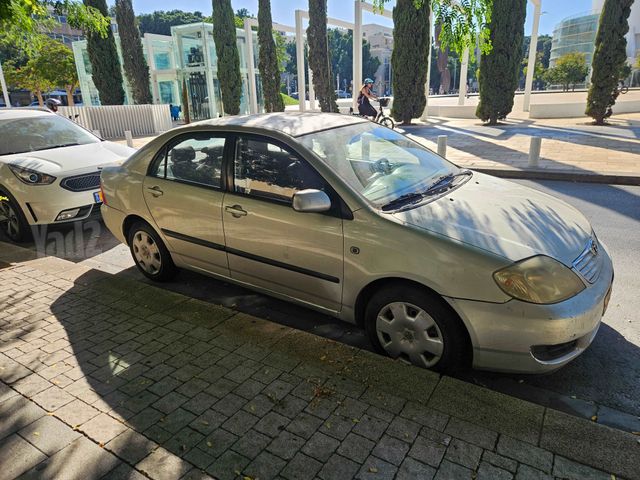 מודעת רכב טויוטה קורולה
