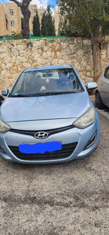 יונדאי i20