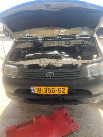 מודעת רכב טויוטה הייאס
