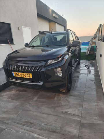 מיצובישי טרייטון / L200