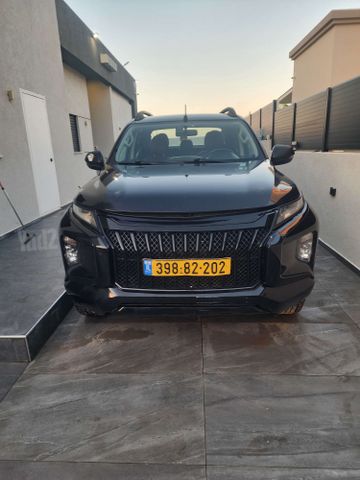 מיצובישי טרייטון / L200