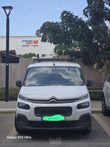 מודעת רכב סיטרואן ברלינגו