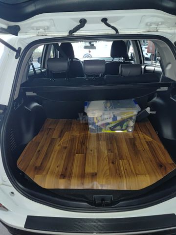 טויוטה RAV4