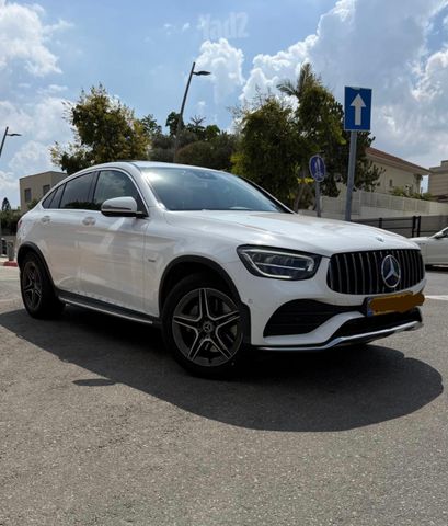 מרצדס-בנץ GLC קופה