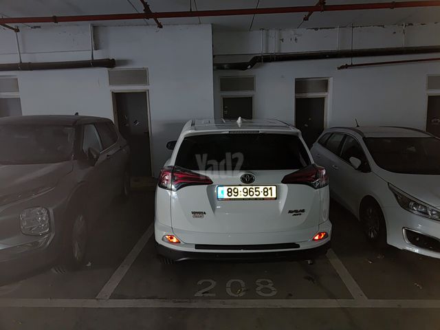טויוטה RAV4