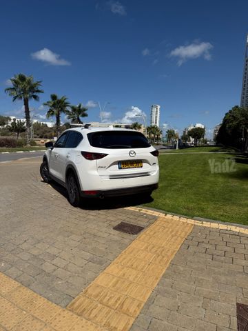 מודעת רכב מאזדה CX-5