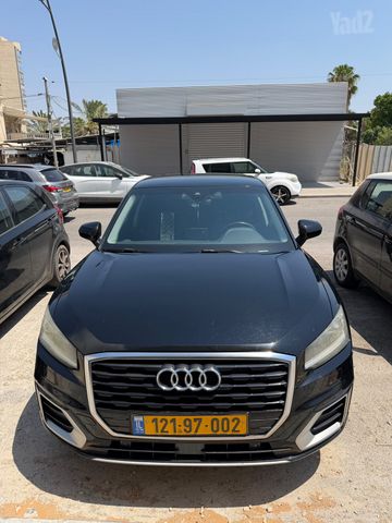 מודעת רכב אאודי Q2
