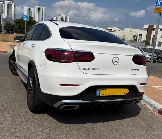מרצדס-בנץ GLC קופה