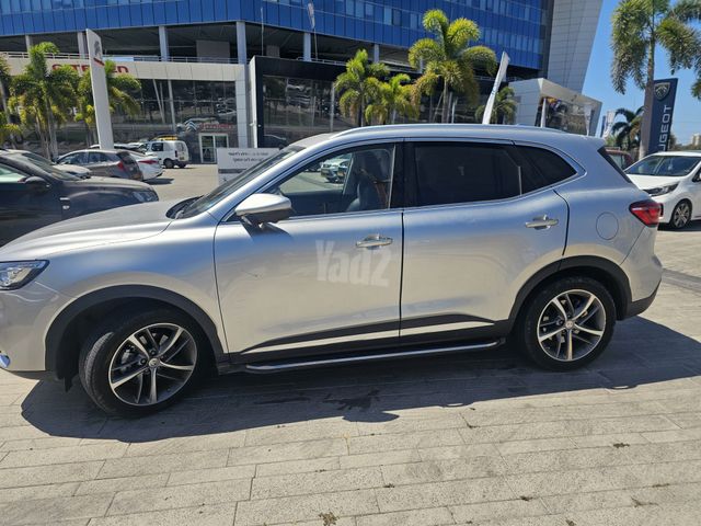 אם ג'י EHS PHEV