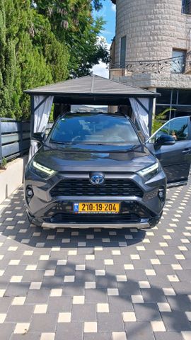 מודעת רכב טויוטה RAV4