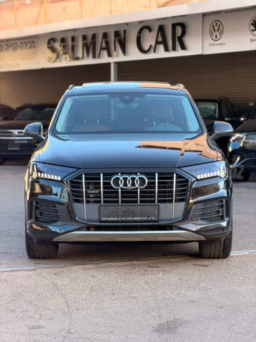 אאודי Q7