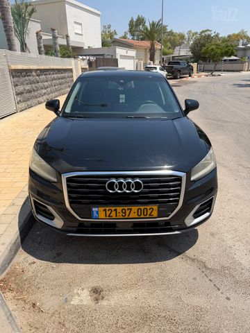 אאודי Q2