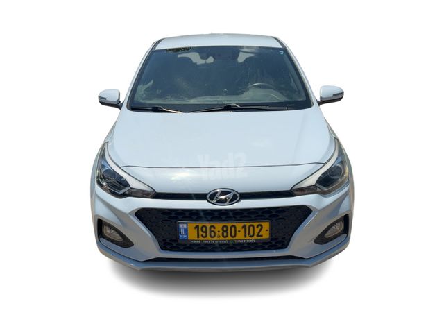 יונדאי i20