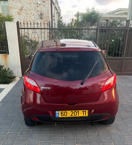 מודעת רכב מאזדה 2 1