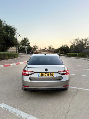 סקודה סופרב