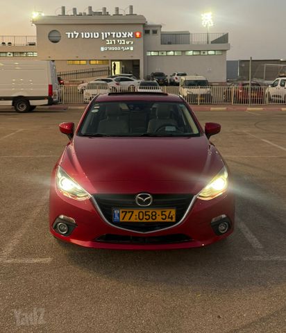 מאזדה 3