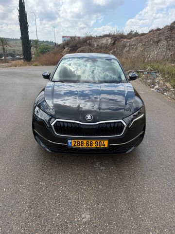 סקודה אוקטביה