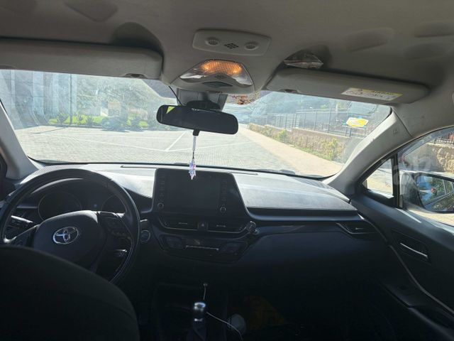 טויוטה C-HR