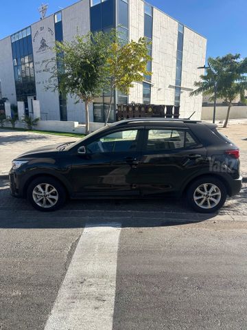 קיה סטוניק