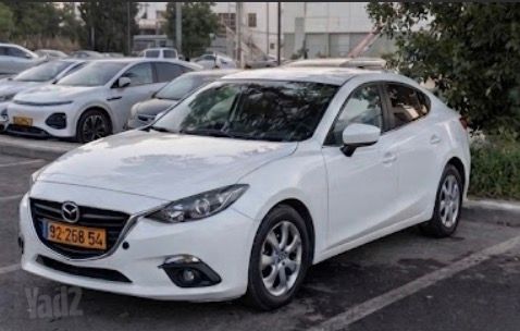 מודעת רכב מאזדה 3