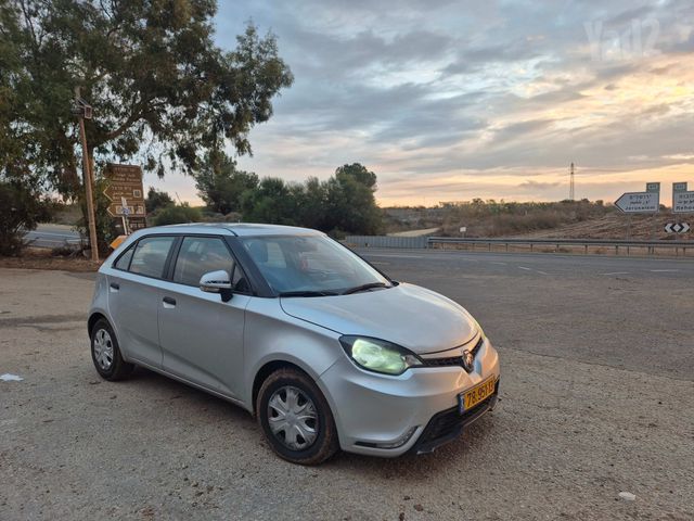 אם ג'י MG3
