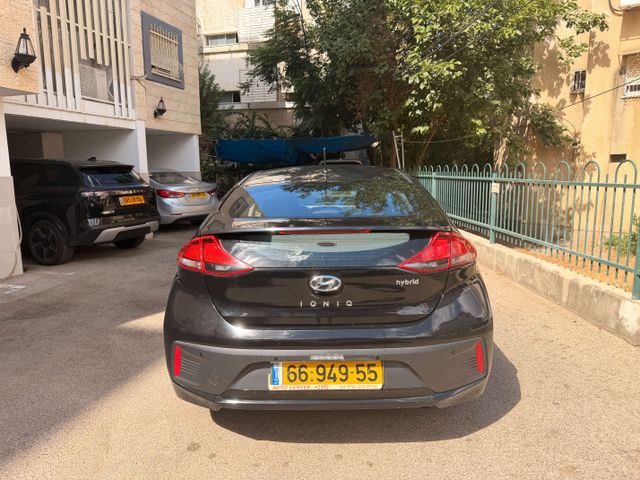 יונדאי איוניק