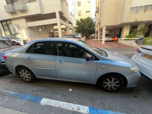 טויוטה קורולה