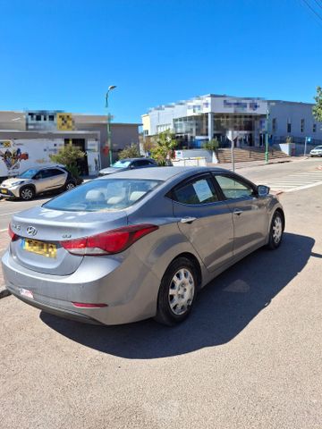 יונדאי I35