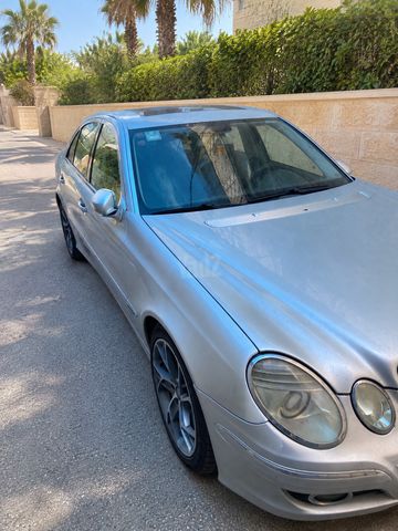 מרצדס-בנץ E-class