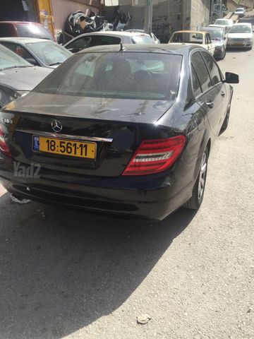 מודעת רכב מרצדס-בנץ C-class